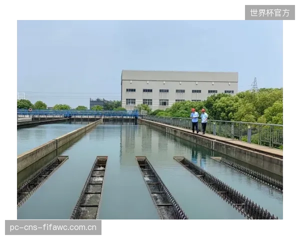 上海虹口足球场改造项目，全面接入“城市生命线”应急供水与医疗单元